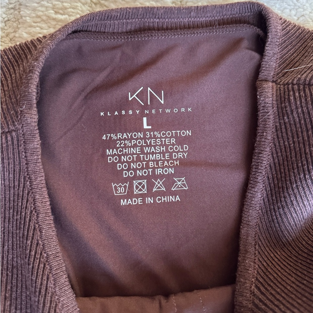 Brown Ribbed Tank Top - Picture 4 of 4